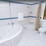2 Bedroom In Calheta Apartment Arco da Calheta (Madeira)