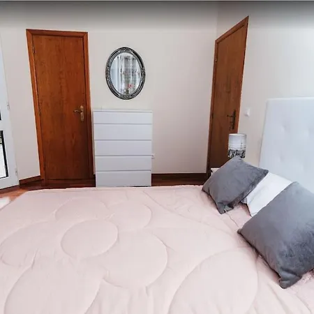 2 Bedroom In Calheta * Арку-да-Кальета