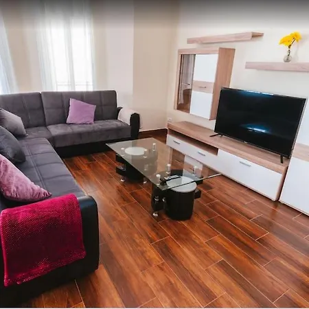 2 Bedroom In Calheta 公寓 阿科达卡列塔