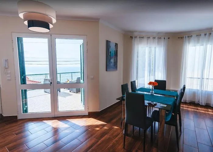 2 Bedroom In Calheta Apartment Arco da Calheta (Madeira)