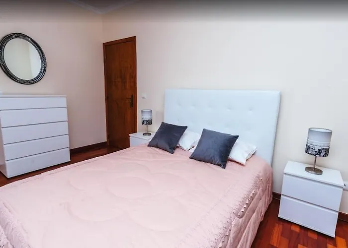 2 Bedroom In Calheta Apartment